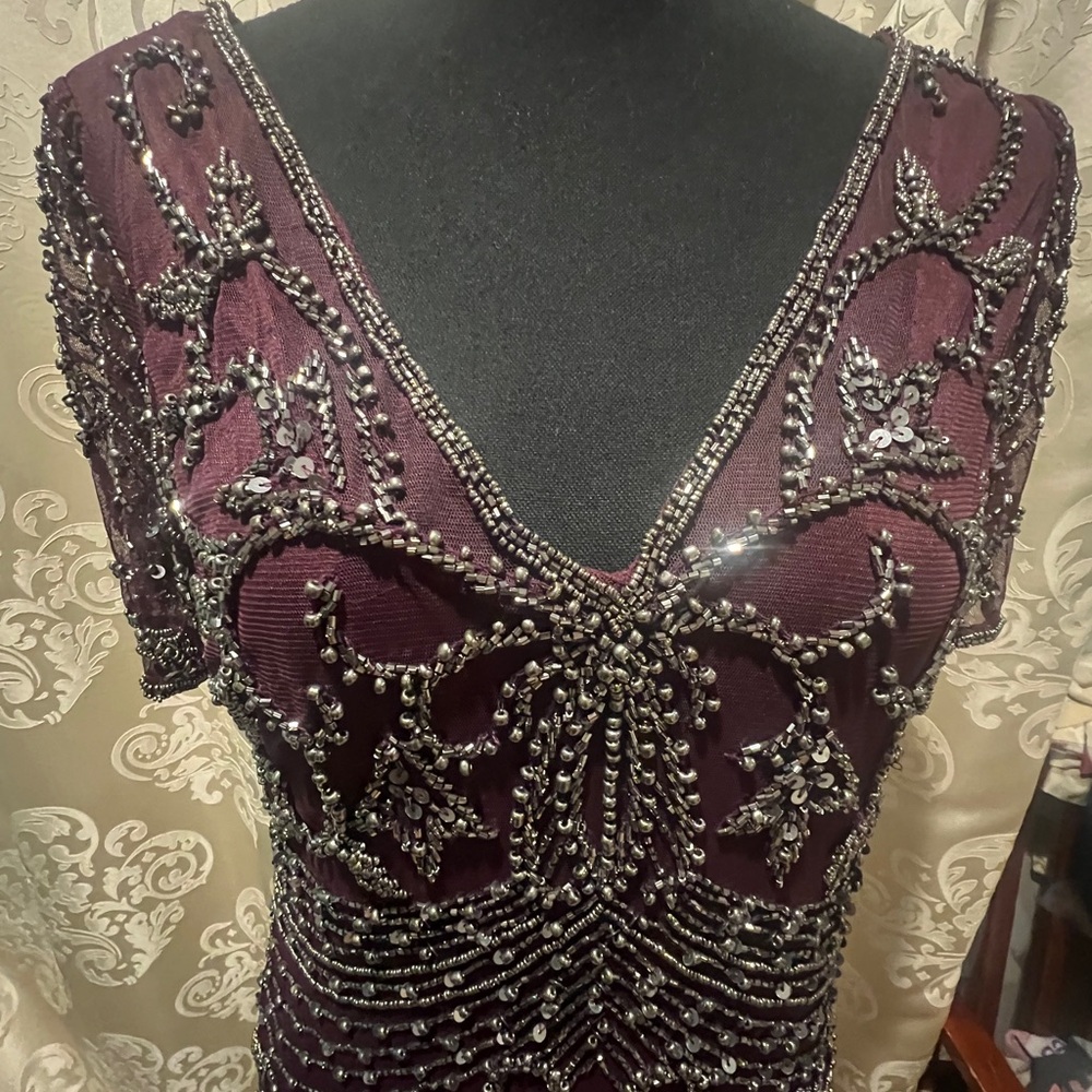 Pisarro Nights Beaded Mesh Gown Plum color Women’s Size 8. NEW - Picture 3 of 11